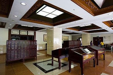 《方舟生存飞升》全新DLC冲上Steam热销前五，“中心岛”地图6月上线